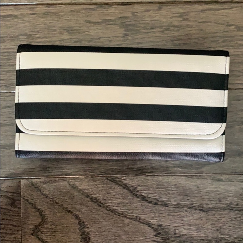 Kut from the Kloth Wallet